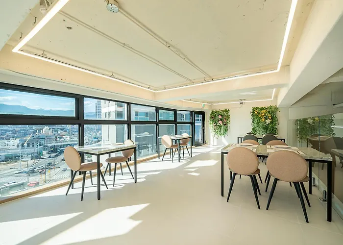 Sokcho Good Morning Hotel And Resort