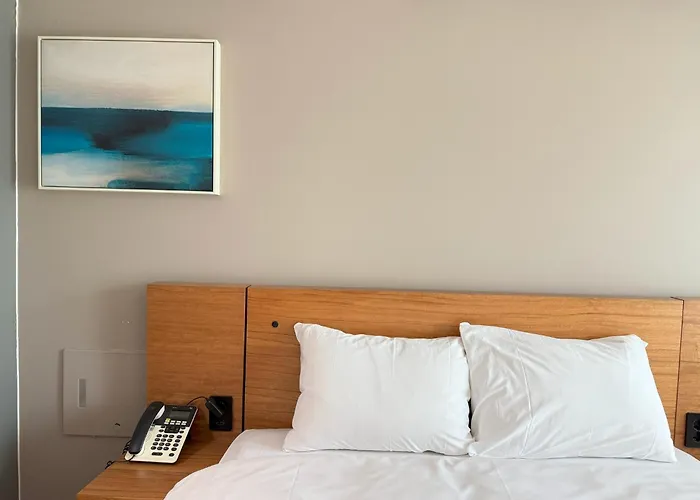 Sokcho Marina Hotel
